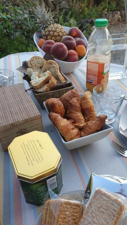 Au Calme Chez L'Habitant Foulayronnes Екстер'єр фото